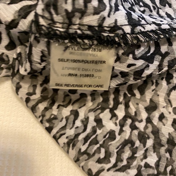 NWT ladies 41 Hawthorn He drip Animal Print sheer blouse - Picture 5 of 11